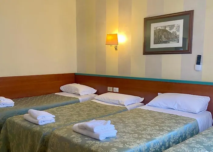 Center 1 Hotel 3*
